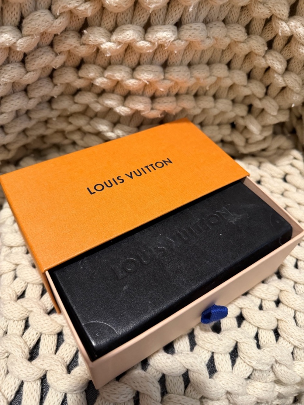 Louis Vuitton Black Cyclone Sunglasses - Picture 6 of 6